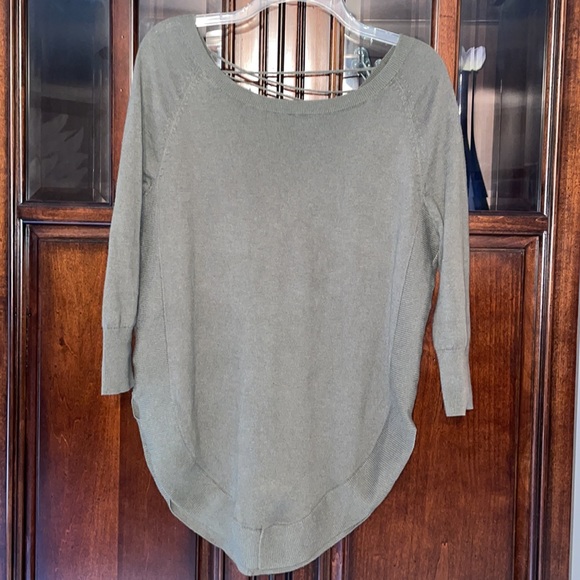 Express Womens XS Sweater Cras Cross Back Detail - Picture 4 of 7